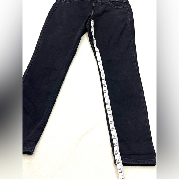 Old Navy Women's Black Mid-Rise Jegging Stretch Waist Size 6 SHORT Jeans - Picture 9 of 15